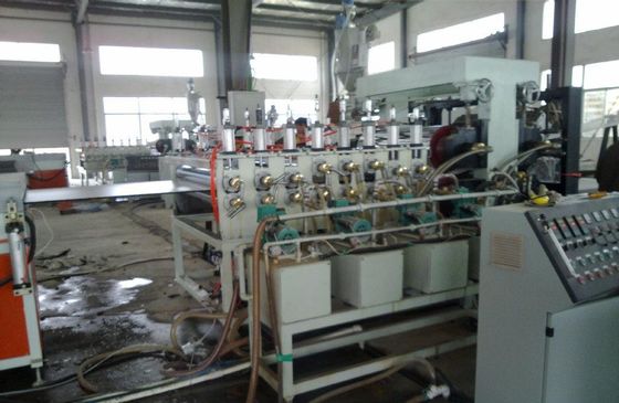 Máy tạo bọt PVC, Dây chuyền sản xuất tấm nhựa PVC / Dây chuyền sản xuất ván nhựa